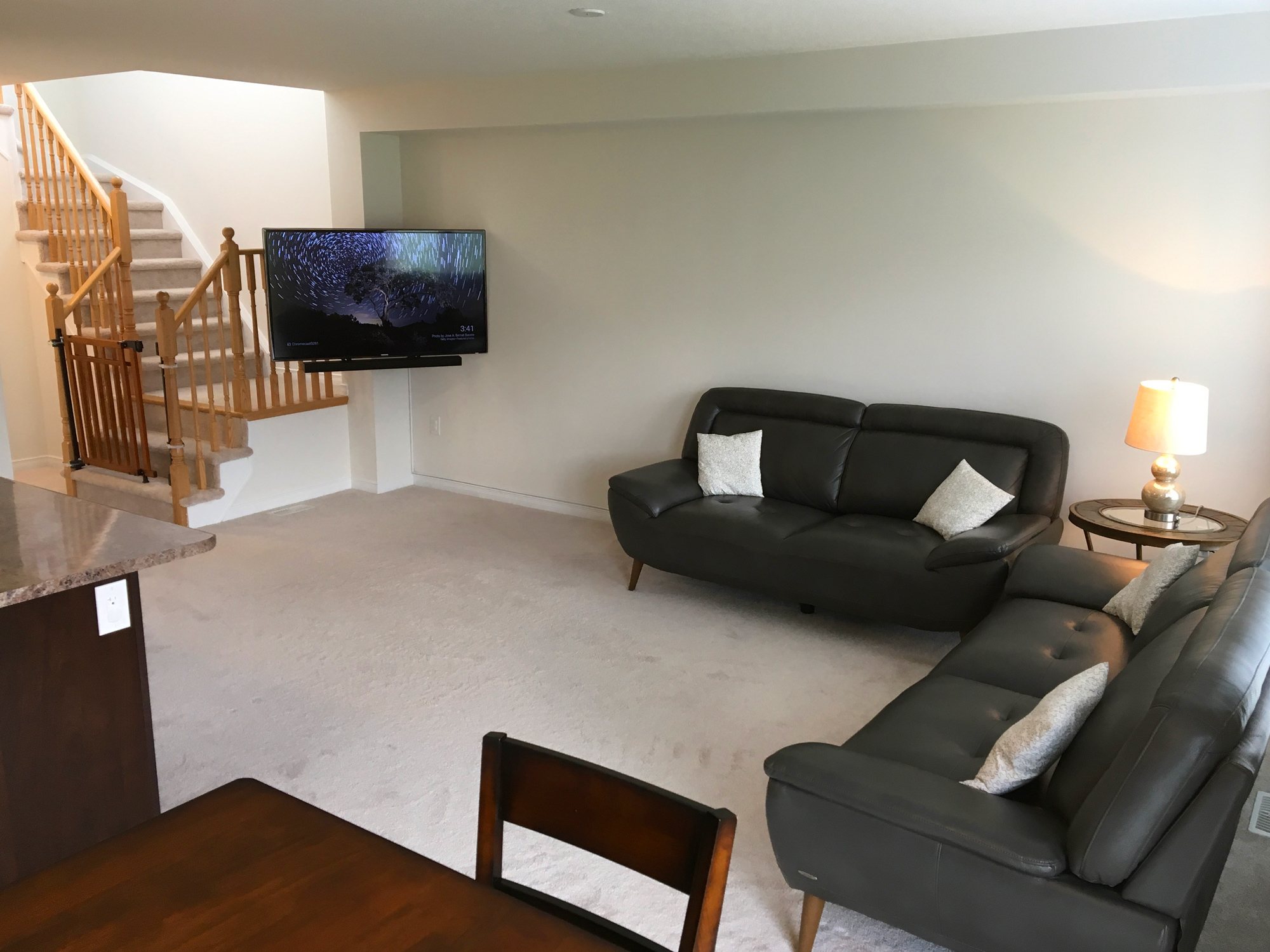 135 English Lane, Wyndfield, Brantford, Ontario - Living Room