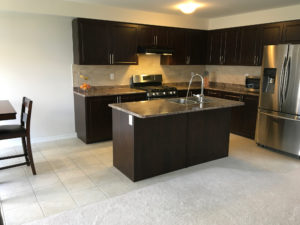 135 English Lane, Wyndfield, Brantford, Ontario - Kitchen View