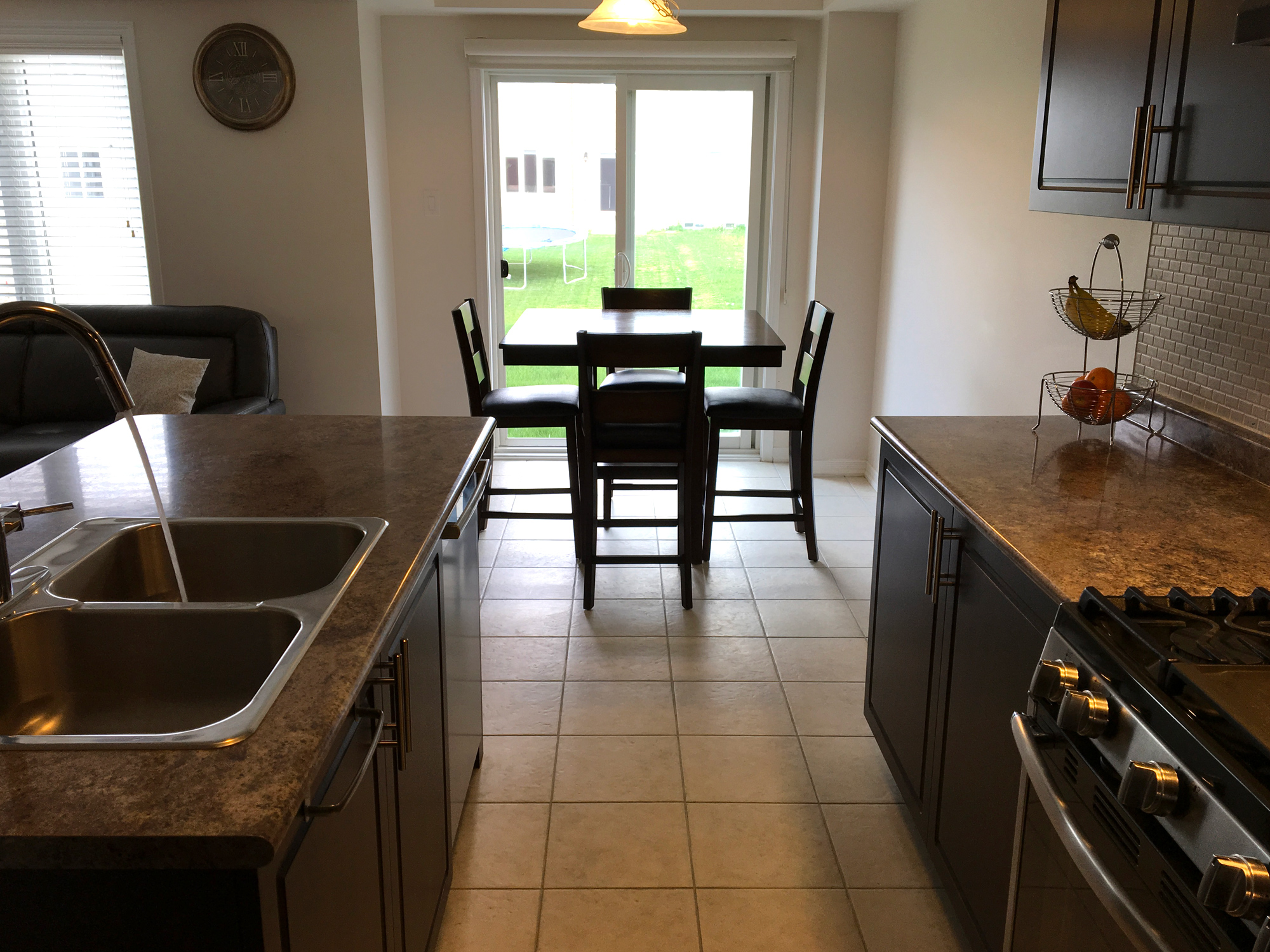 135 English Lane, Wyndfield, Brantford, Ontario - Kitchen View