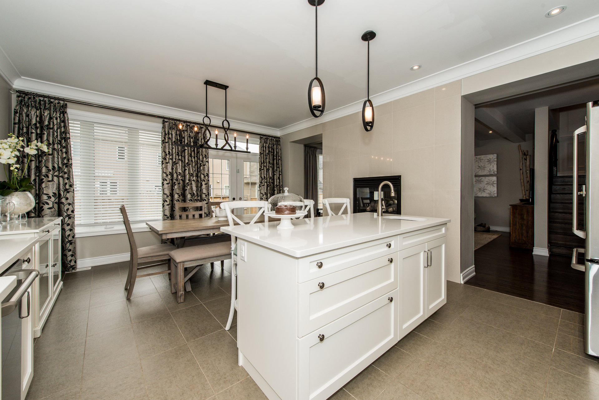 9 Binhaven Boulevard Hamilton Binbrook Empire Home – Kitchen Island