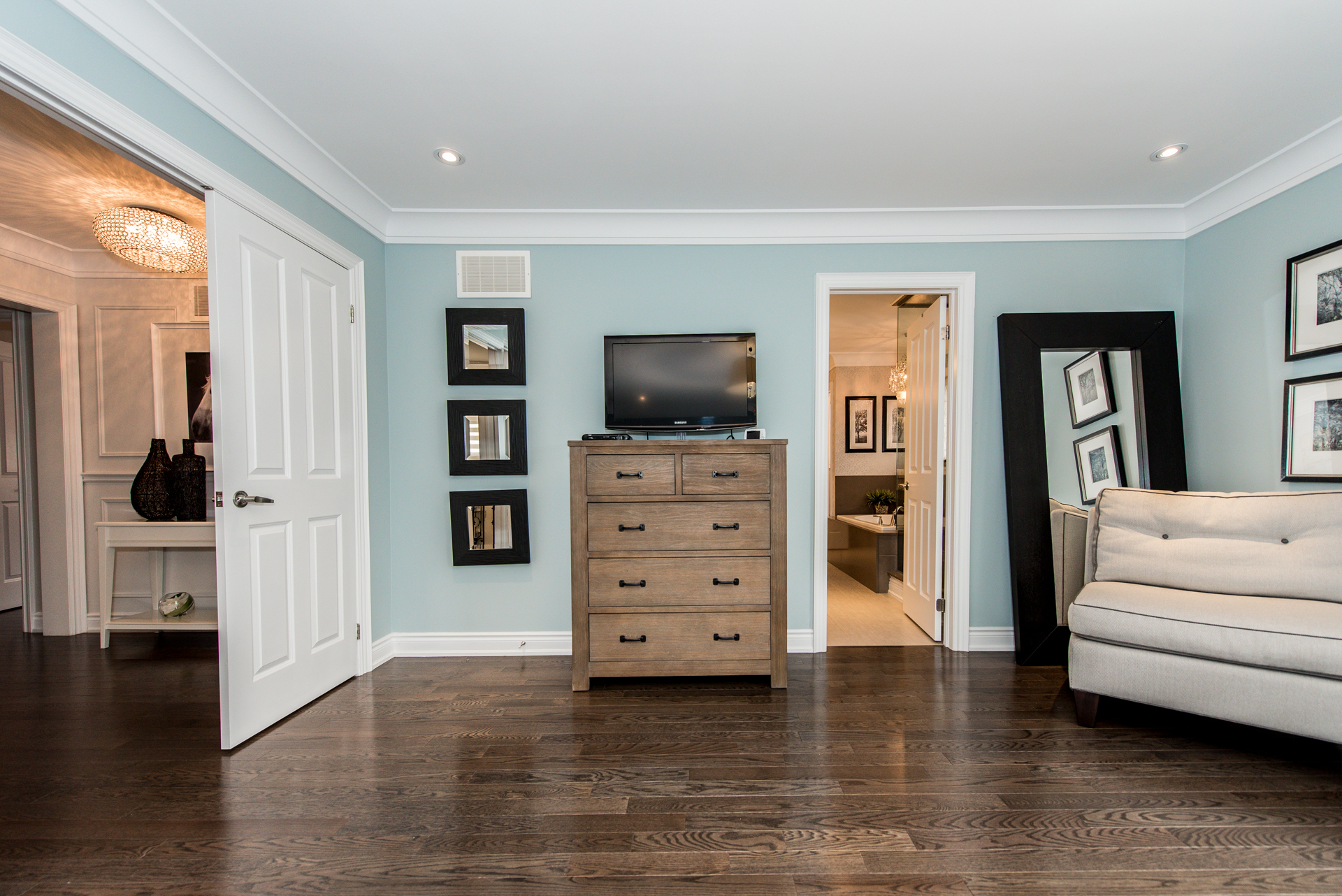 9 Binhaven Boulevard Hamilton Binbrook Empire Home – Rear Master Bedroom