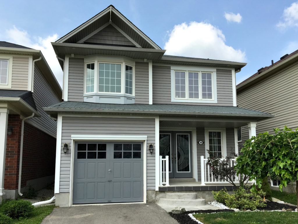 30 Warner Lane, Wyndfield, Brantford, Ontario - Front View