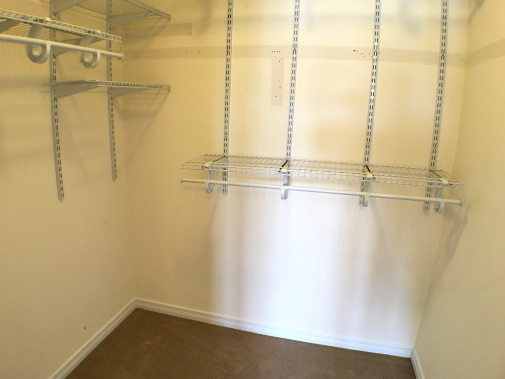 30 Warner Lane, Wyndfield, Brantford, Ontario - Master Walk-in Closet